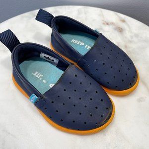 Size 4 / Baby Boy Native Blue Slides